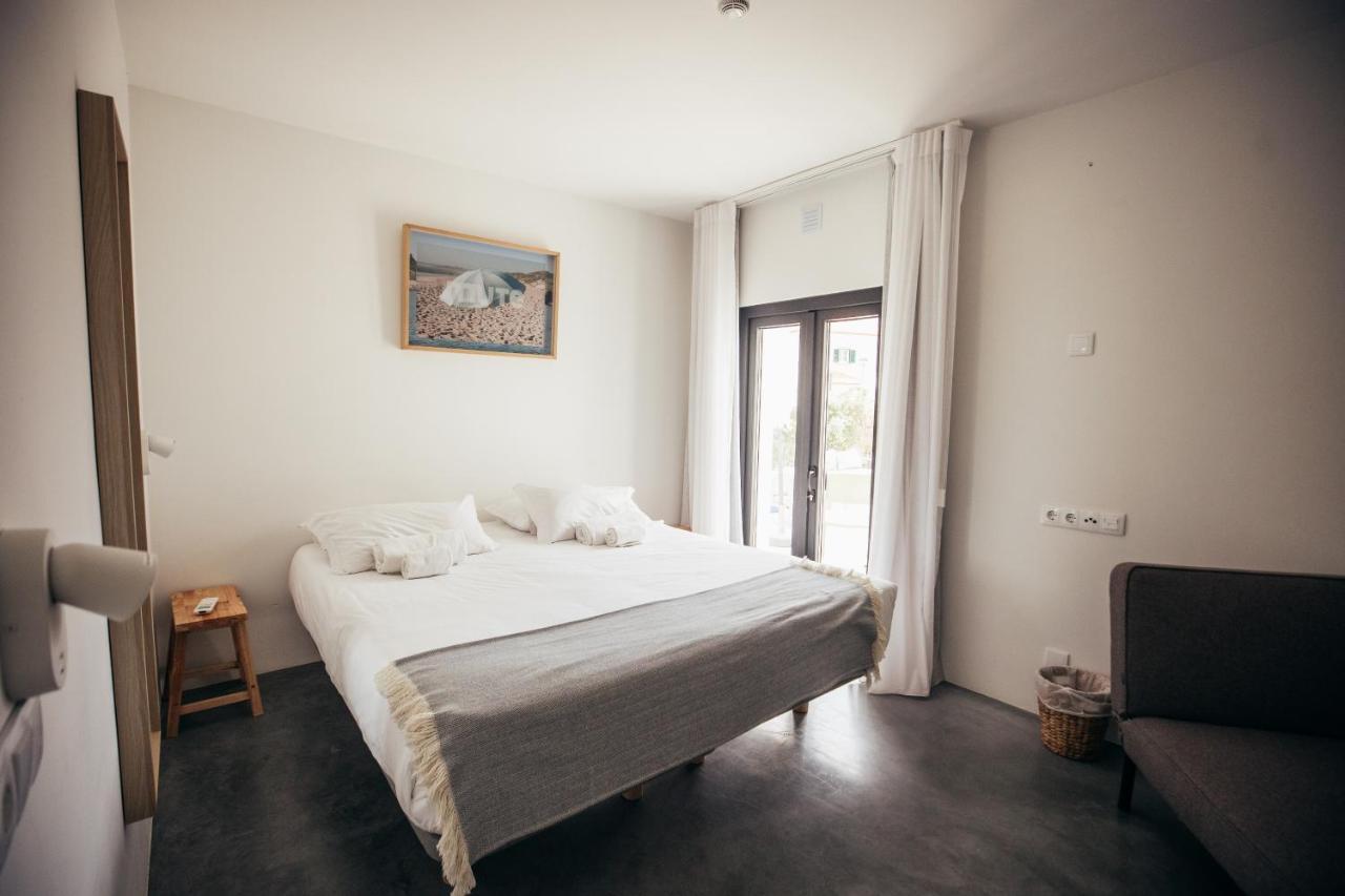 Mute Hostel Porto Covo Bagian luar foto